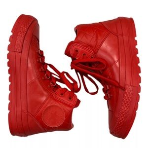 Converse Womens 5.5Chuck Taylor Counter Climate Water Repellent Hi Top Shoes Red